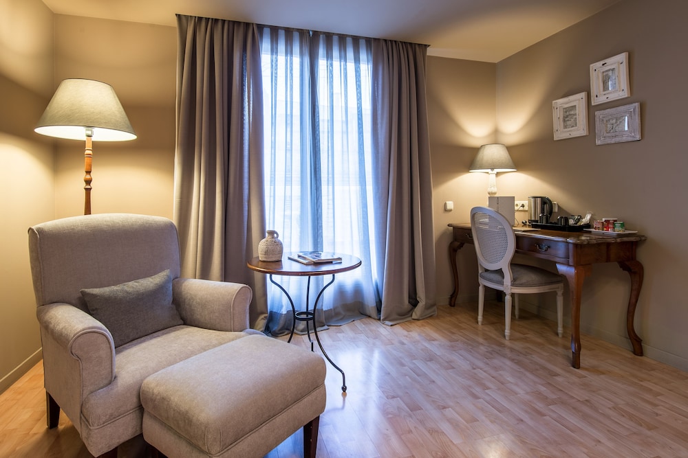 Vincci Lys Hotel 48/65