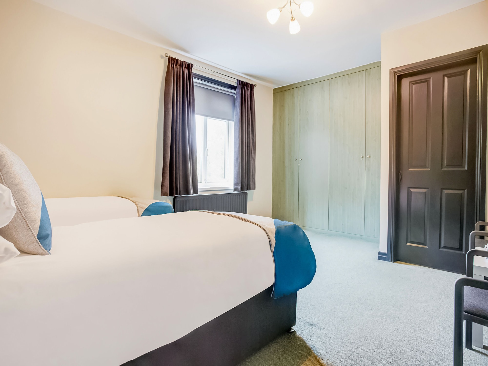 STANDARD, TWIN BEDS