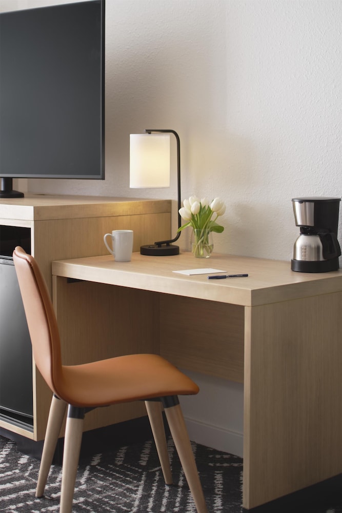 Hyatt House Schenectady / Mohawk Harbor 39/46