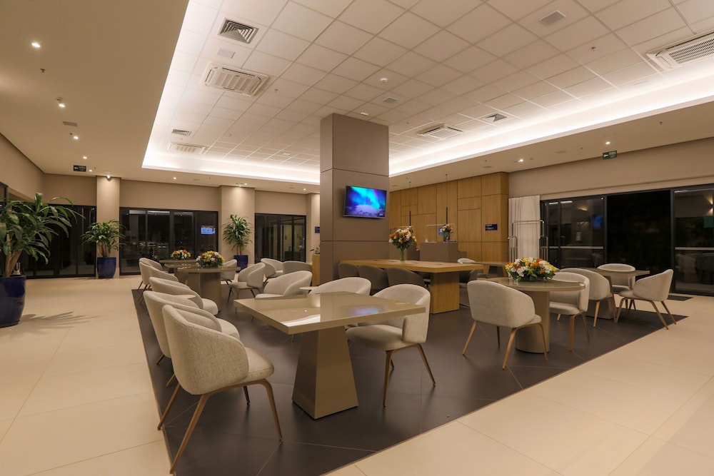 Comfort Suites Sao Jose do Rio Preto 34/50