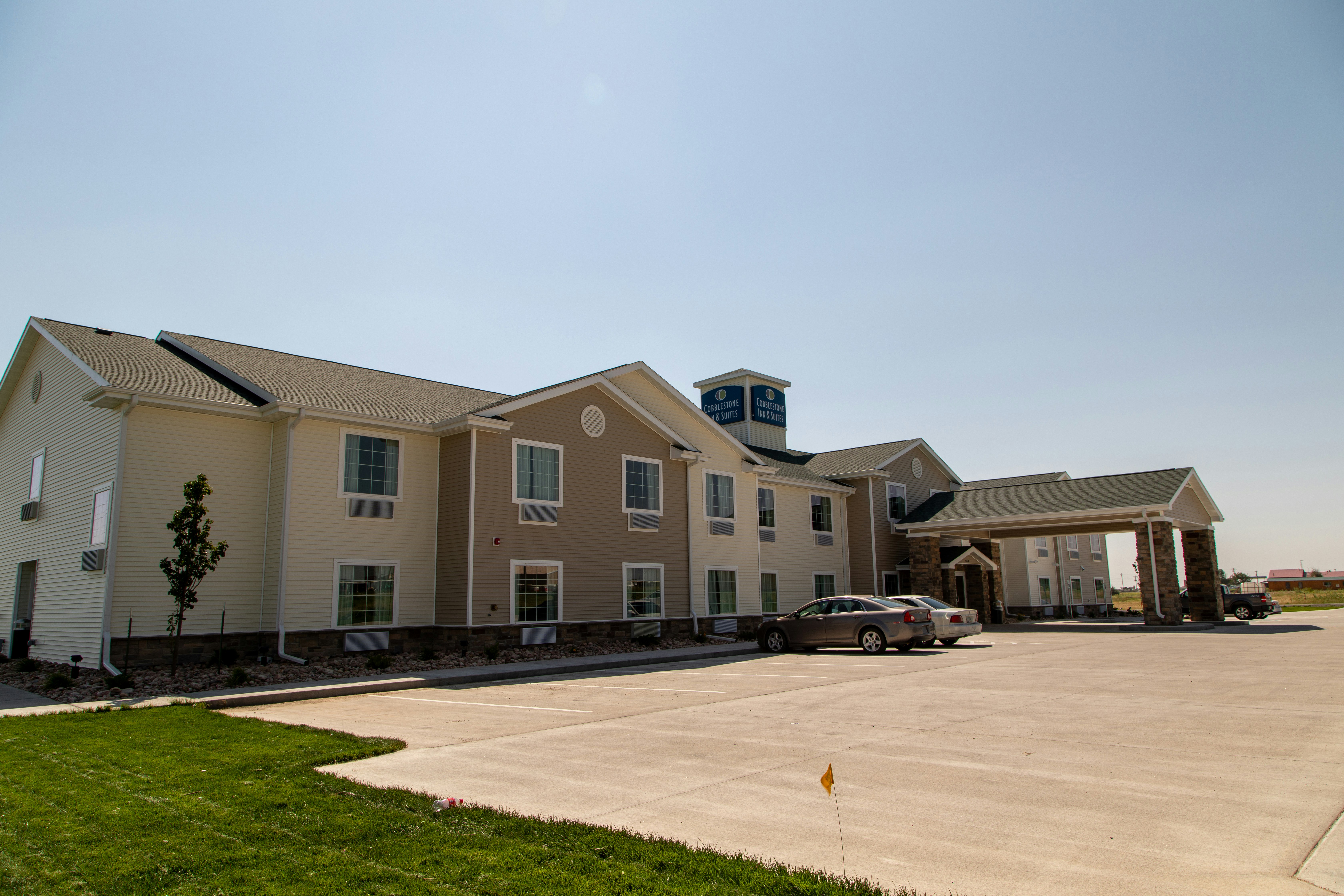 Cobblestone Inn & Suites - Springfield 14/16