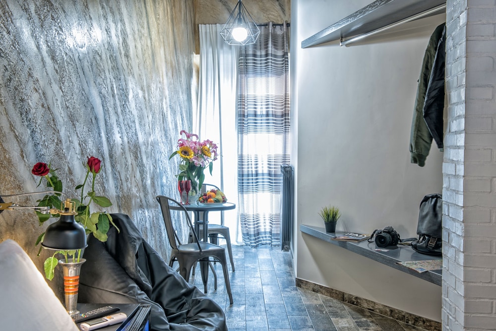 Navona Rooms with Jacuzzi 52/71