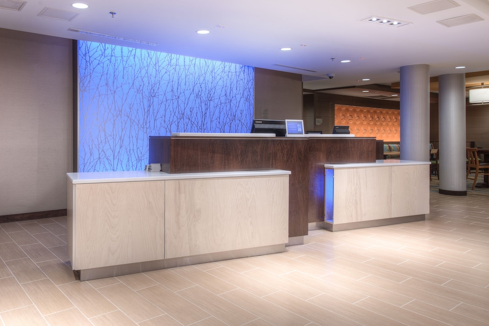 Fairfield Inn And Suites By Marriott Charlotte Airport 4/100