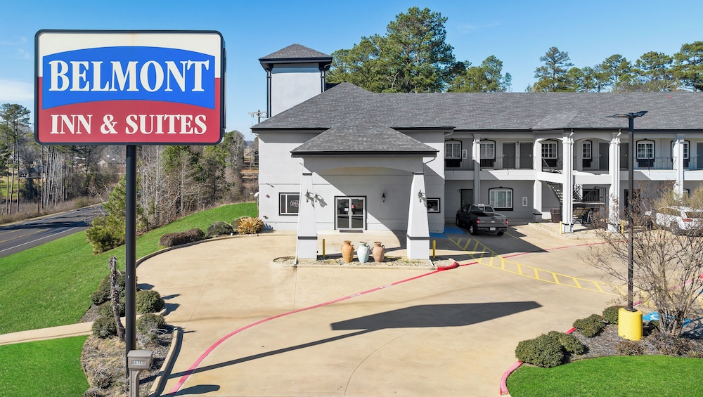 Belmont Inn and Suites 51/58