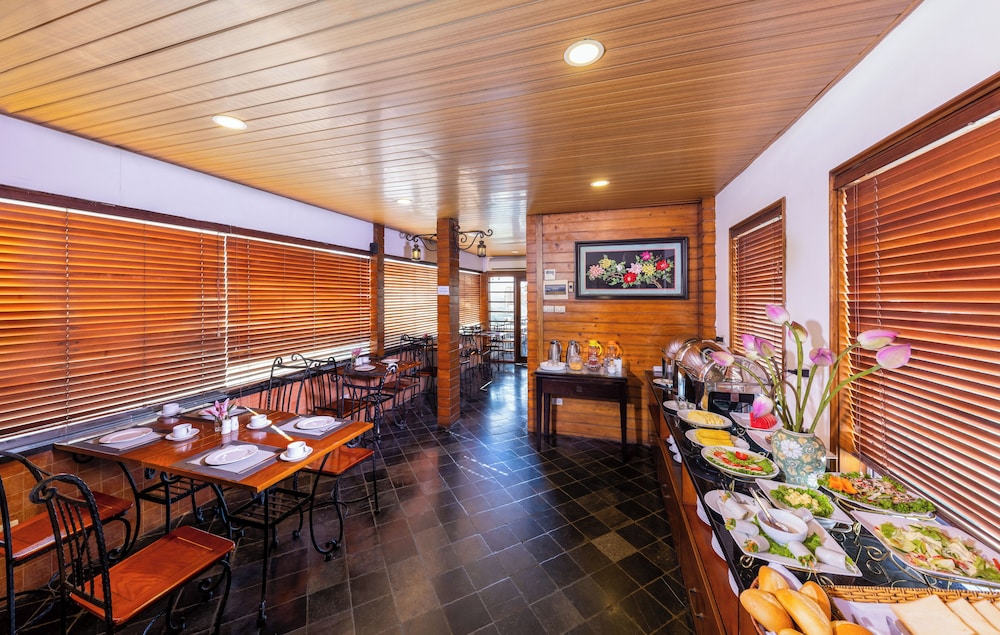 CENTRE POINT HANOI HOTEL 35/62