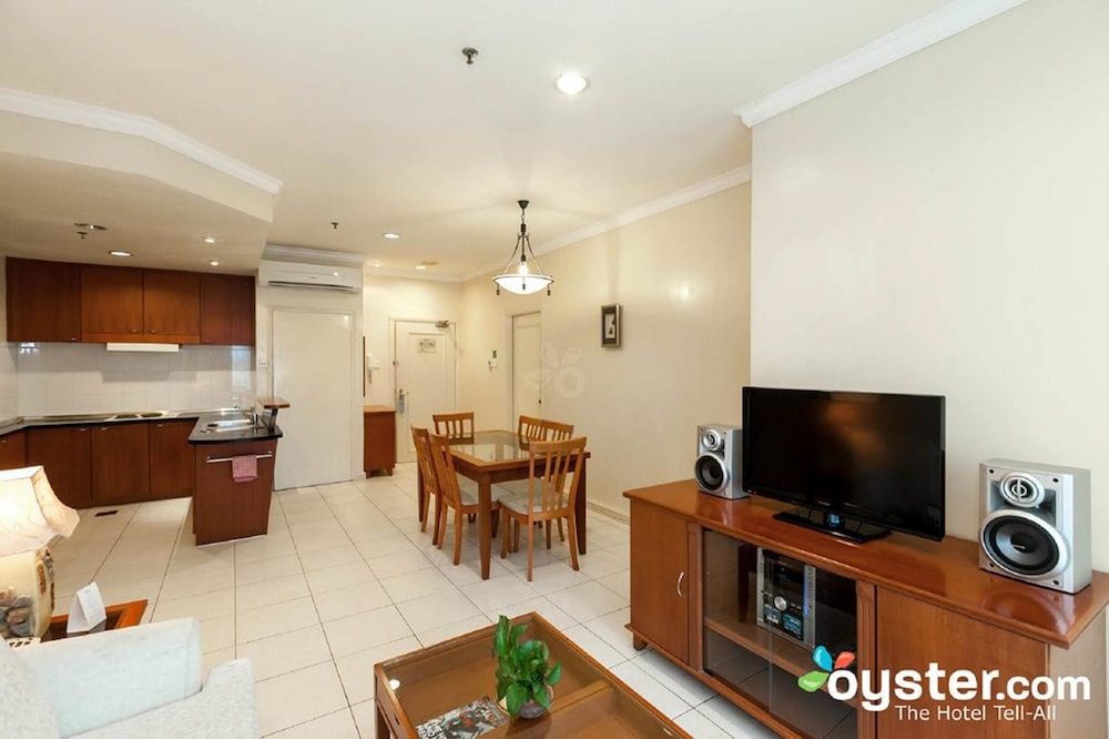 StayInn Gateway Hotel Apartment Kuching 40/42