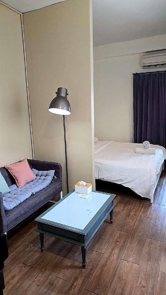 غرفة بسرير مزدوج بحمام خاص، Uno Chiangmai - Hostel 9/10