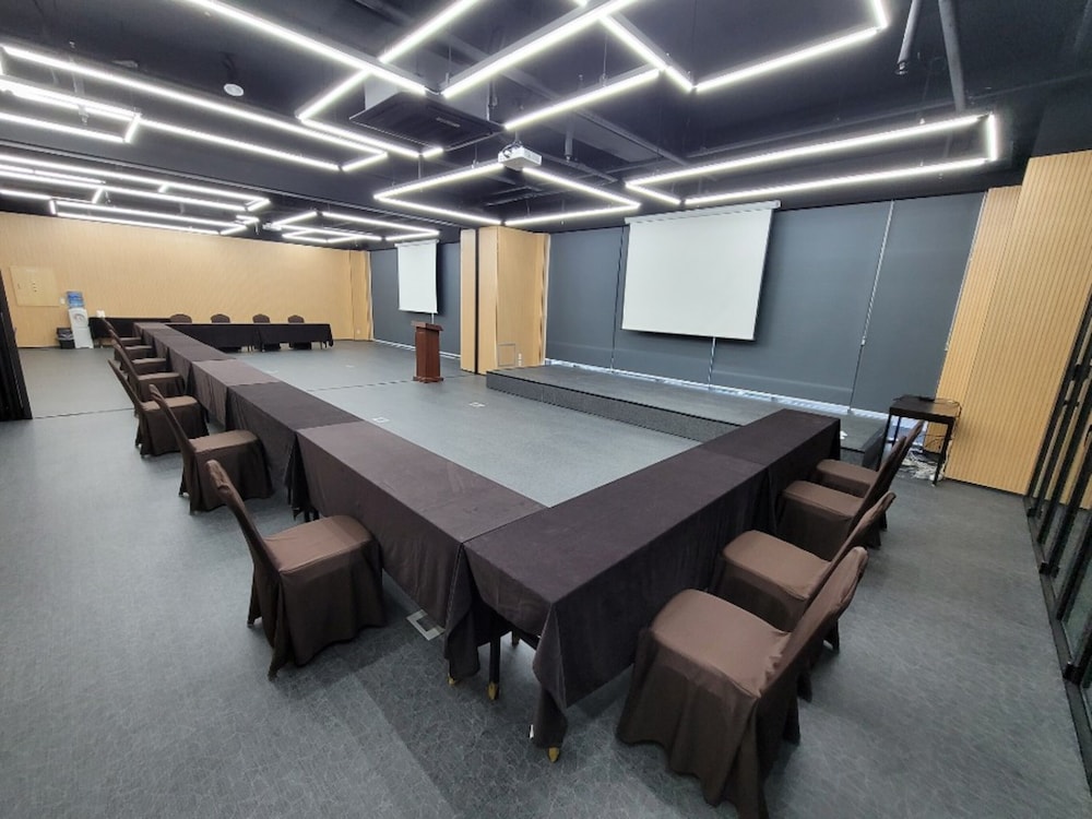 H Hotel Sejong City 32/44
