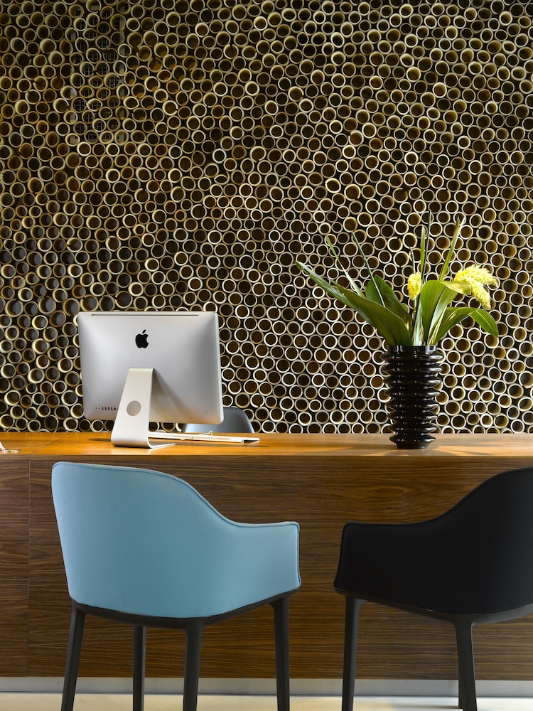 Moods Boutique Hotel 37/41