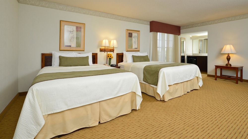 Best Western Plus Steeplegate Inn 21/51