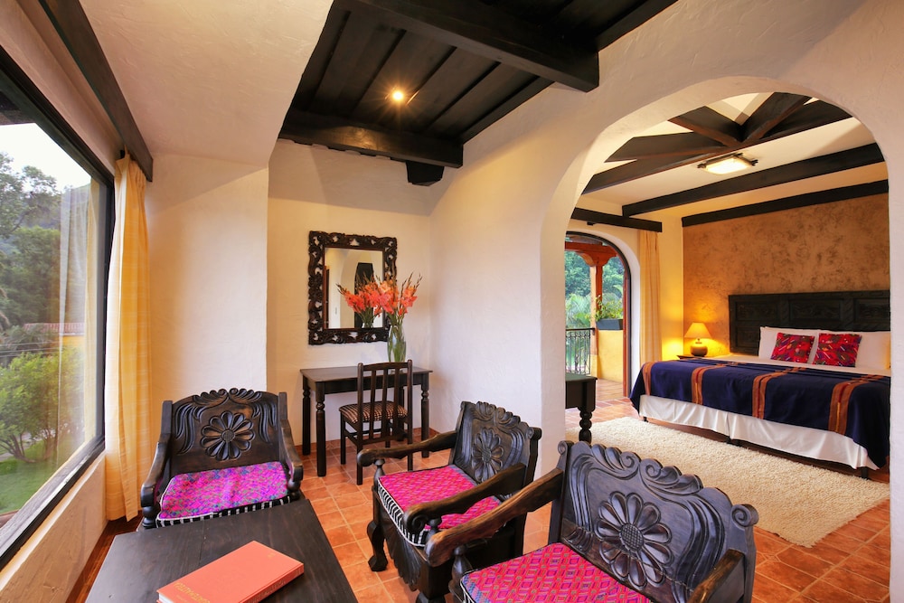 VILLA SANTA CATARINA 30/48