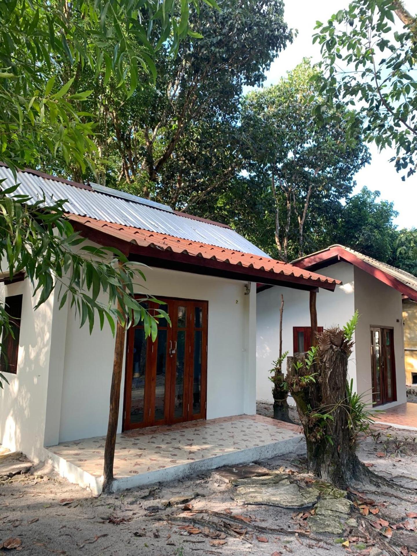 Frog Beach House 10/50