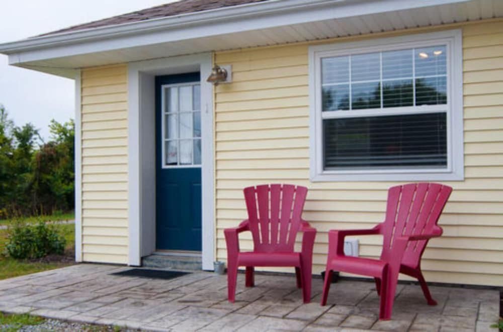 Blue Door Cottages 6/50