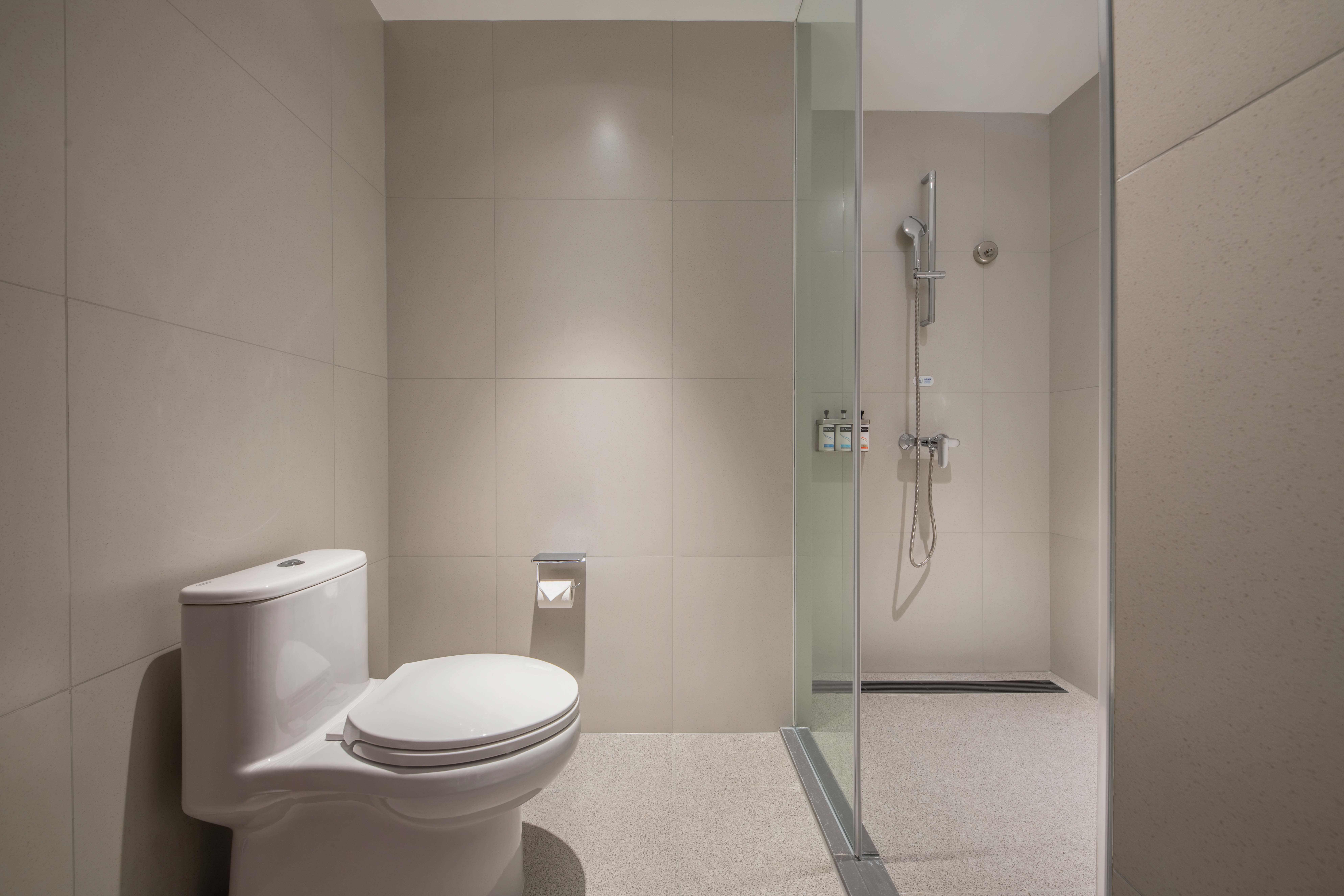 Standard, 2 Double Beds, Holiday Inn Express Mianyang Sci-Tech City 2/2
