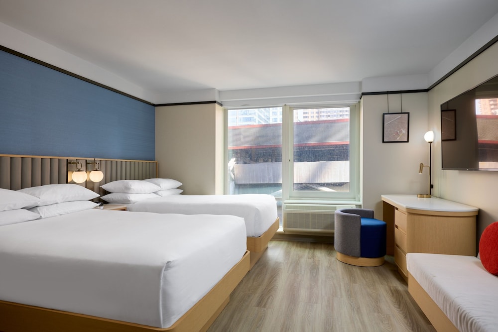 Delta Hotels New York Times Square 8/35