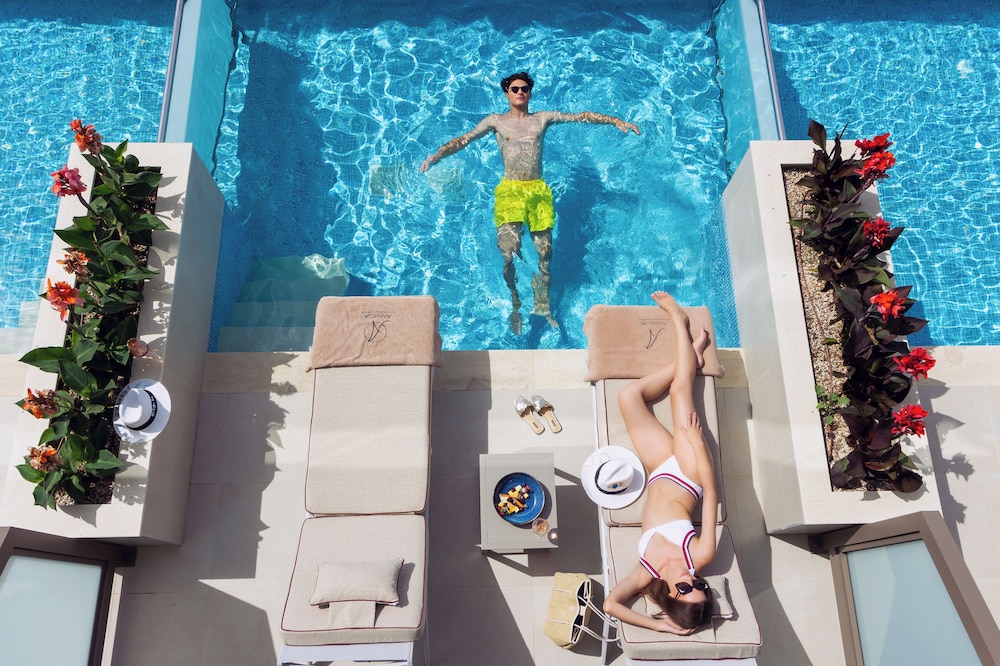 Ammoa Luxury Hotel & Spa Resort 1/50