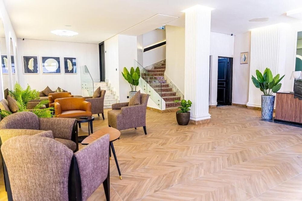 Hotel Les Ambassadeurs 23/35