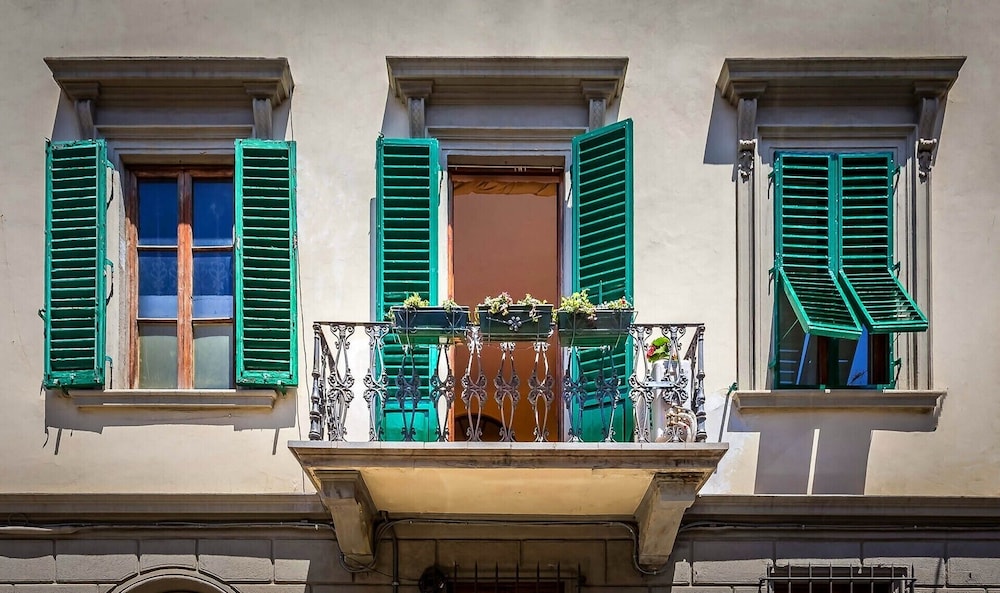 Classic Tuscany Apartment B 2/19