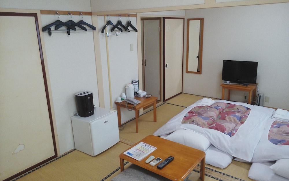 Hotel Miyako Hills Stationten 14/57