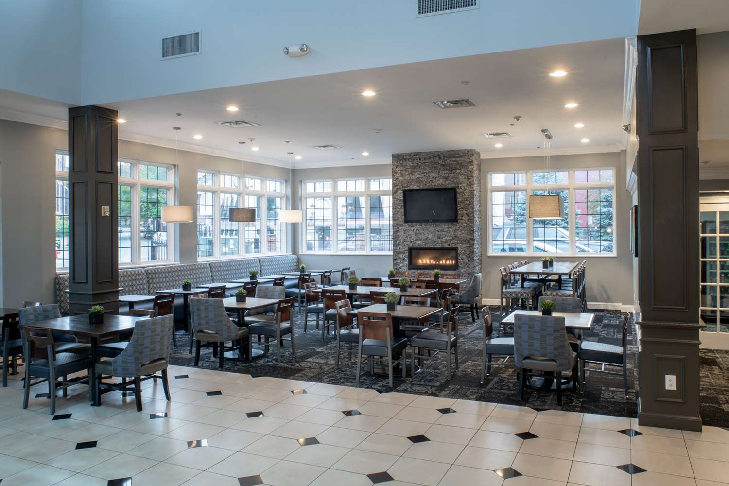 Best Western Plus Franklin Square Inn Troy/Albany 25/35