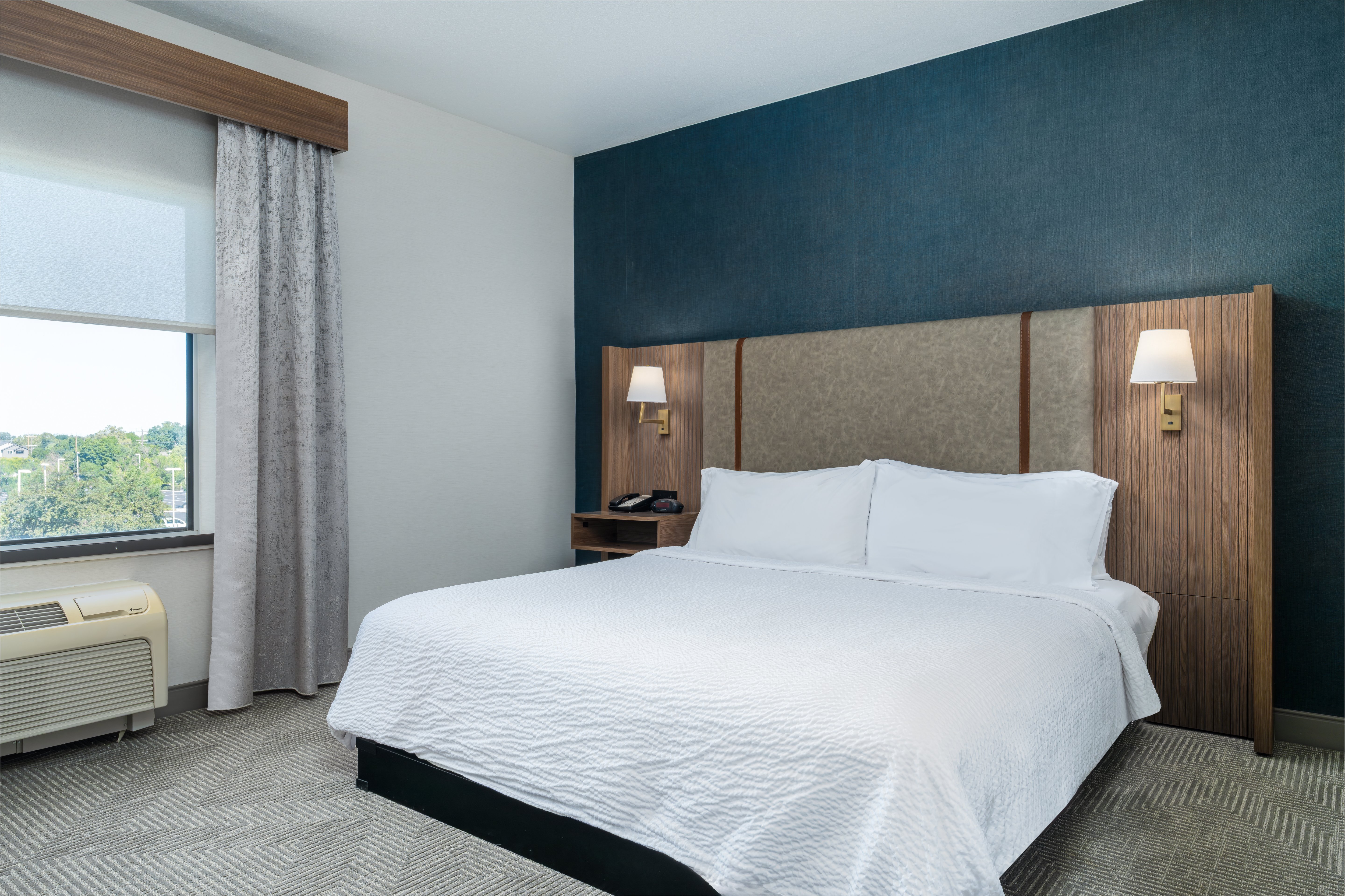 Room, King Bed, Accessible