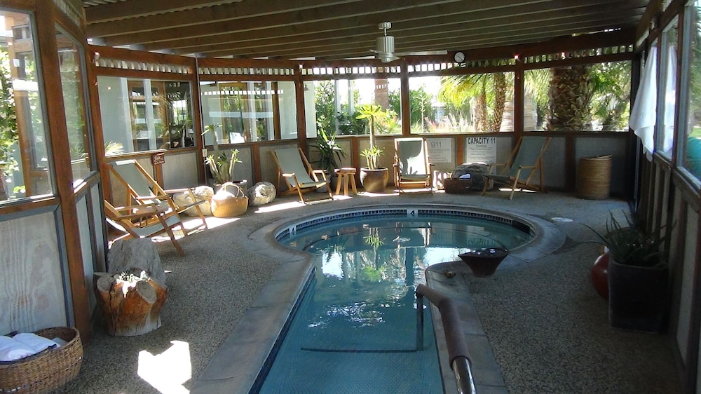 The Spring Resort and Spa - Adults only 55/69