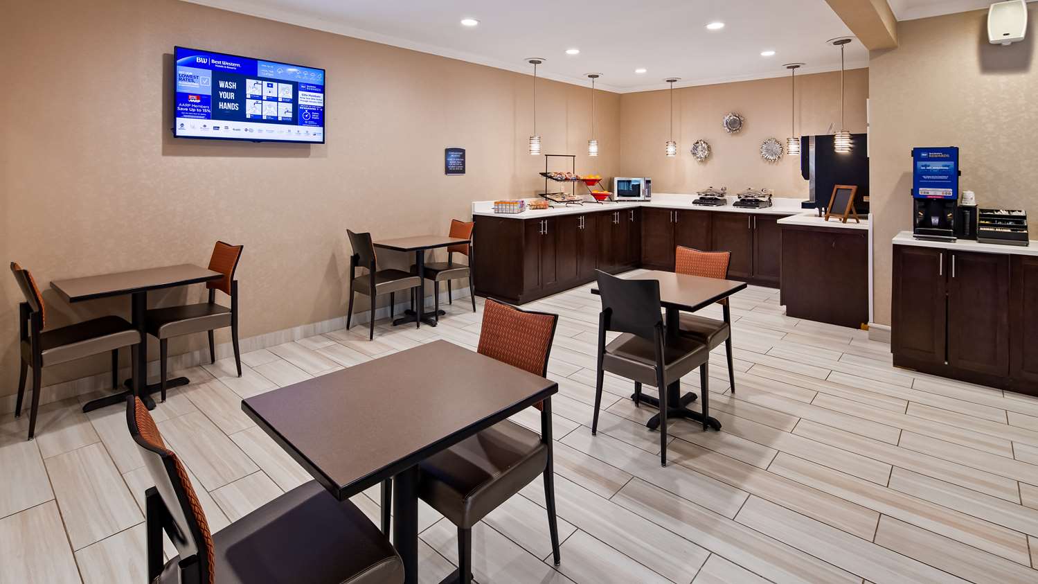 Best Western Pearl City Inn 27/33