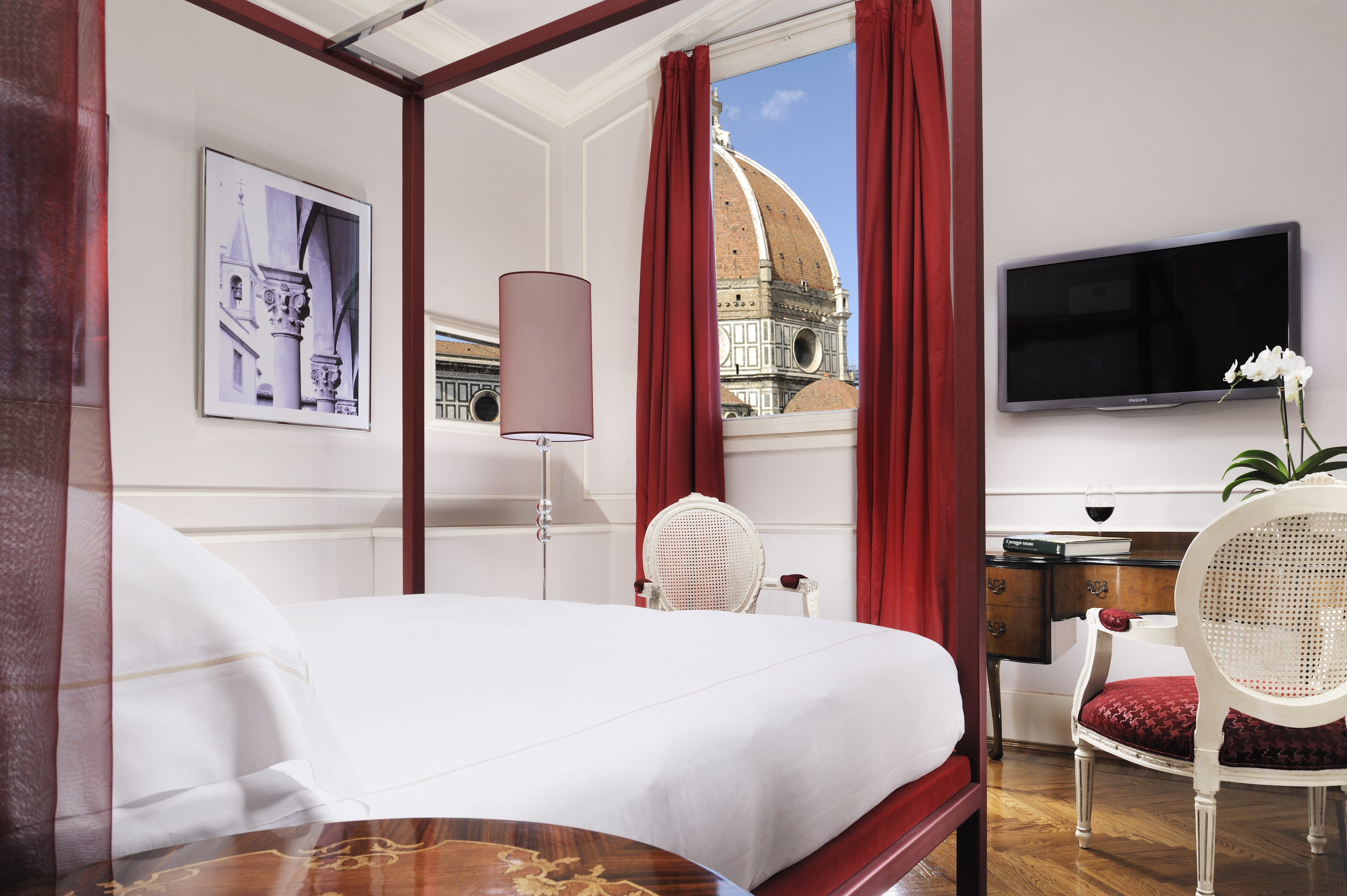 Room, Duomo View
