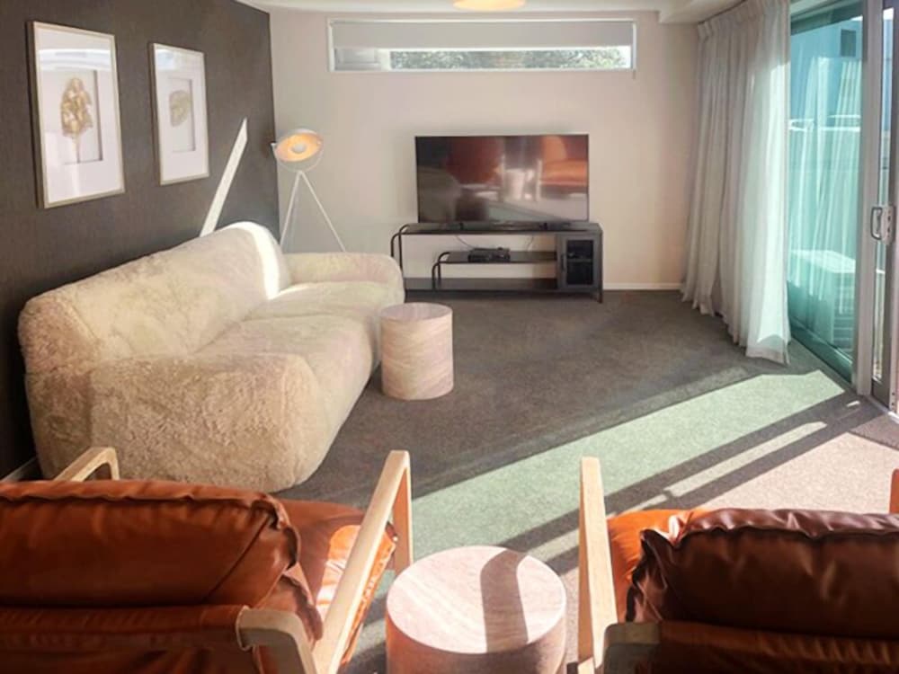 Navigate Seaside Hotel 44/66