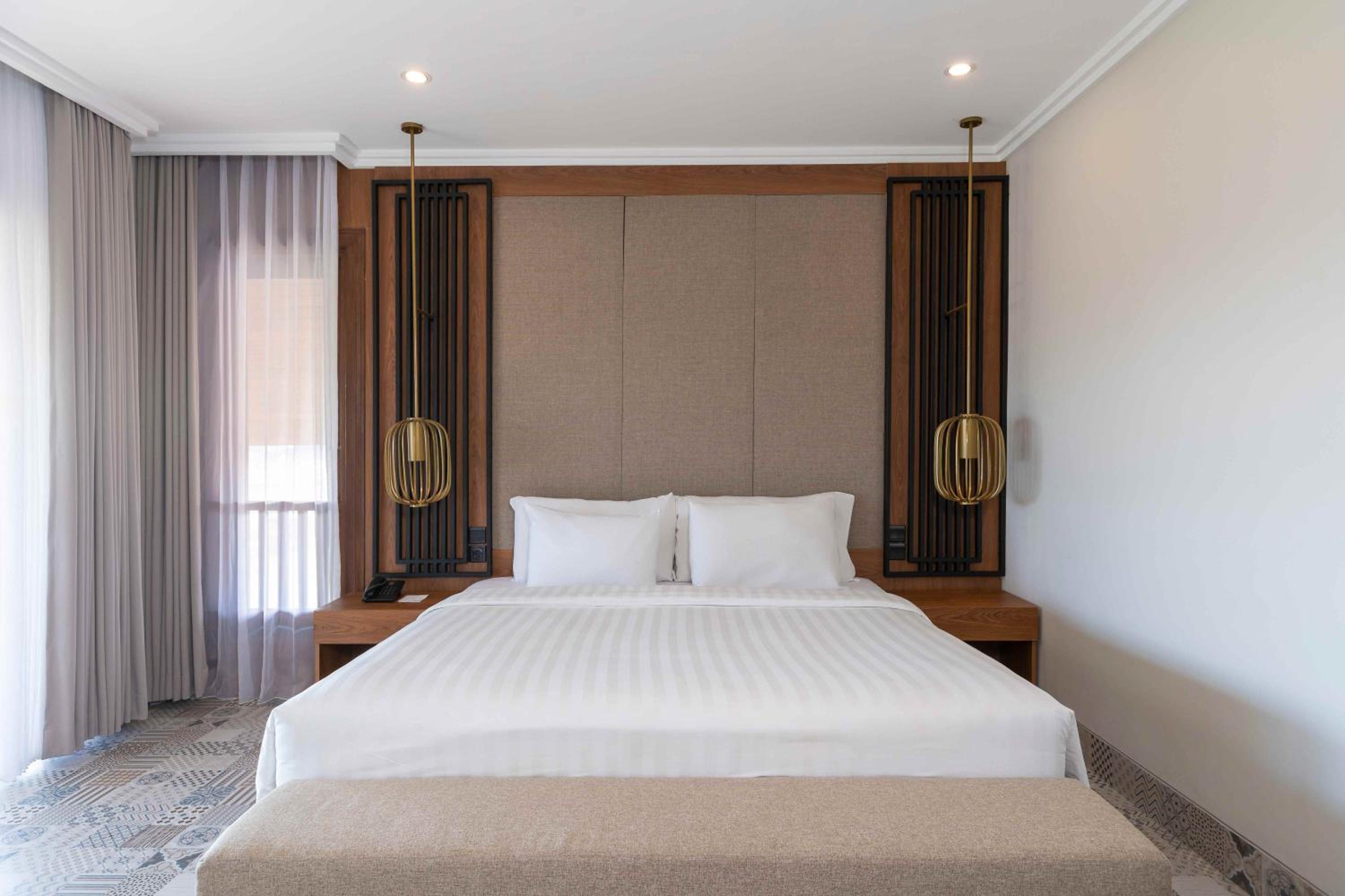 penthouse suite