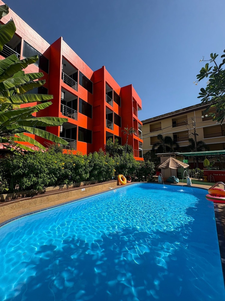 Porter House Patong 4/74