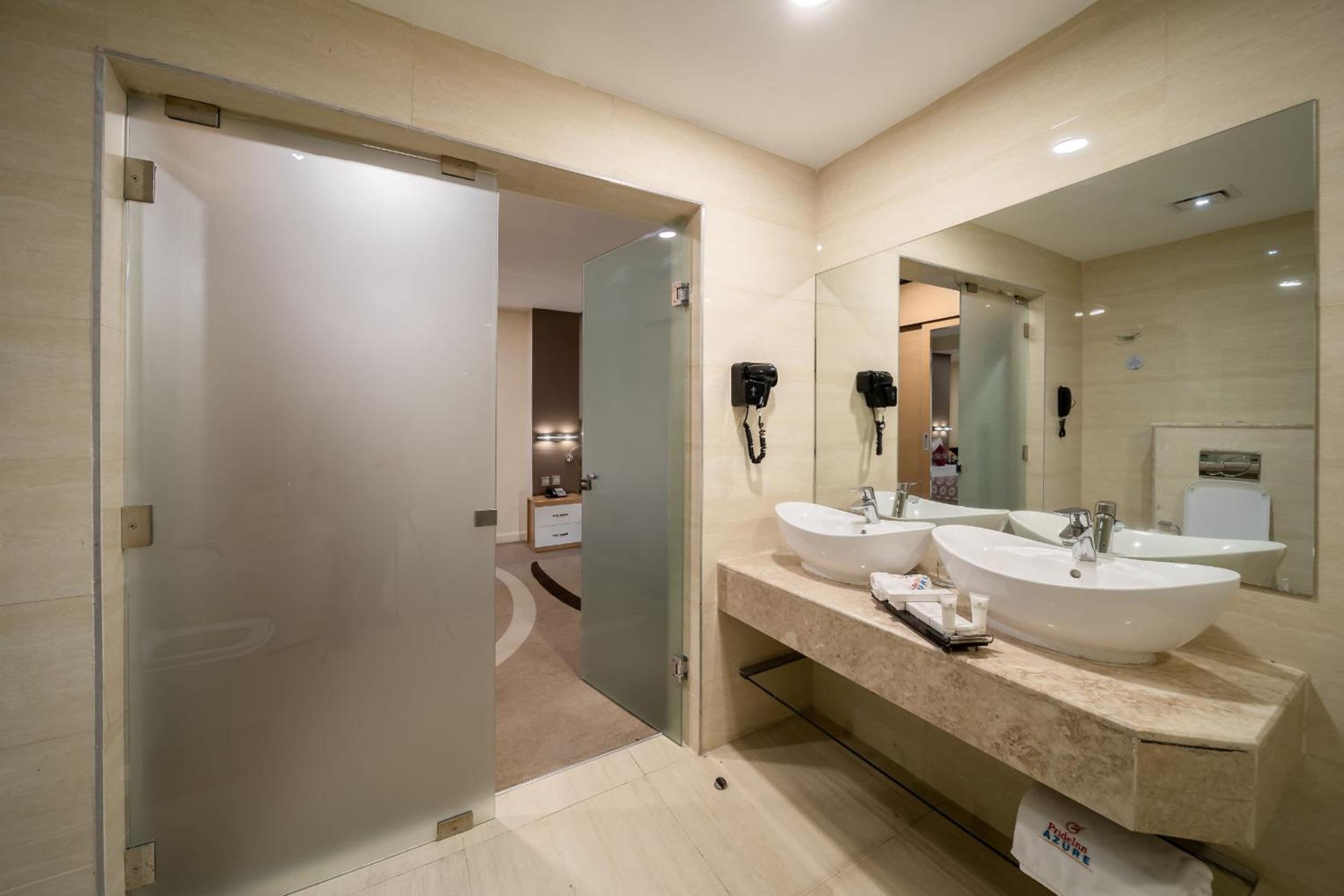 غرفة متصلة عائلية، PrideInn Azure Hotel Nairobi Westlands 5/6