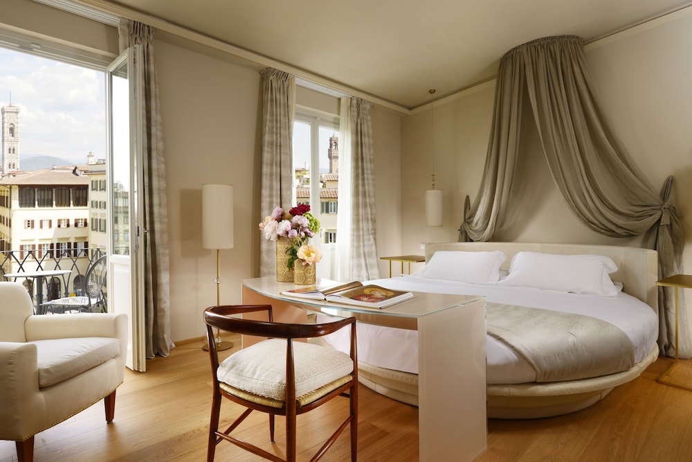 Grand Hotel Minerva 23/74