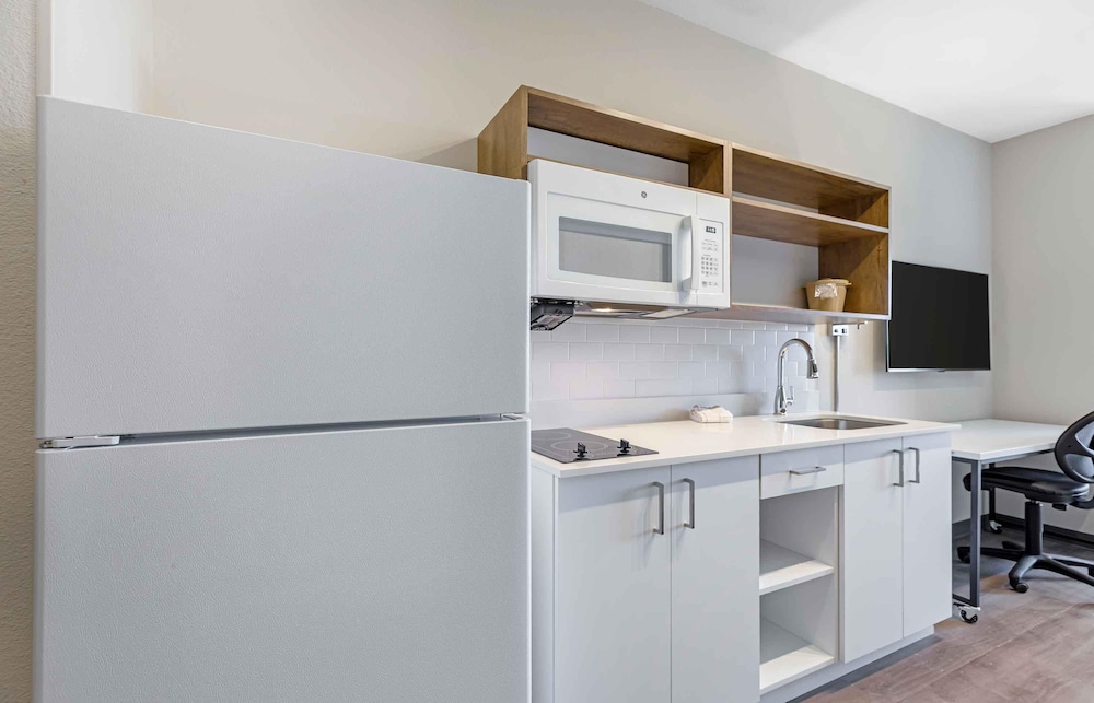 Extended Stay America Premier Suites - Denver International Airport 31/31
