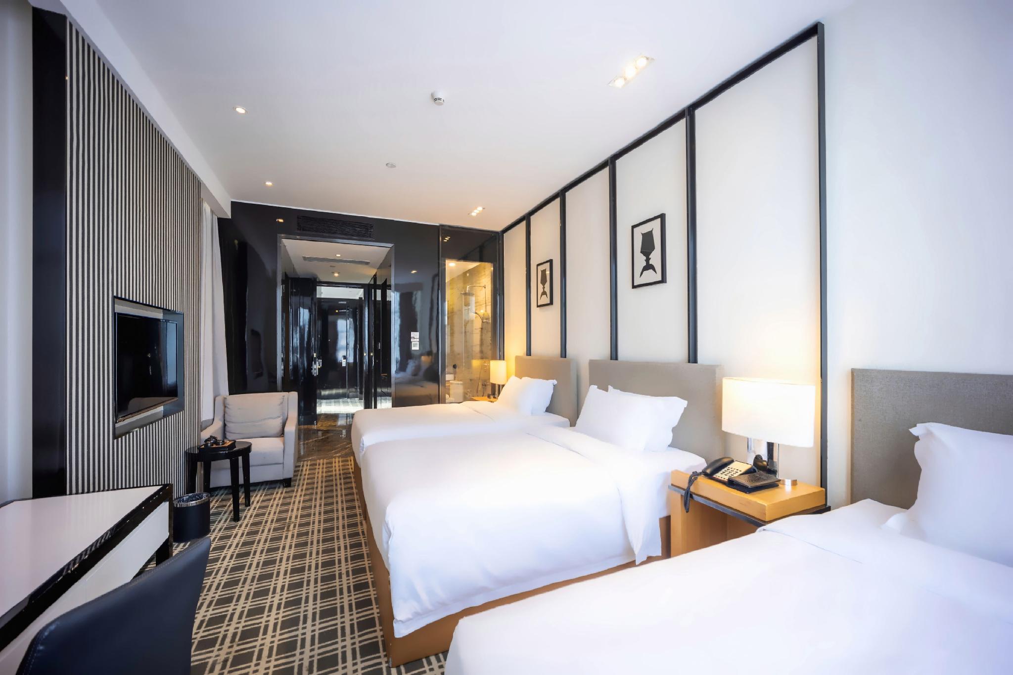 Hotel Conrab (Ganzhou Wanxiang) 15/58
