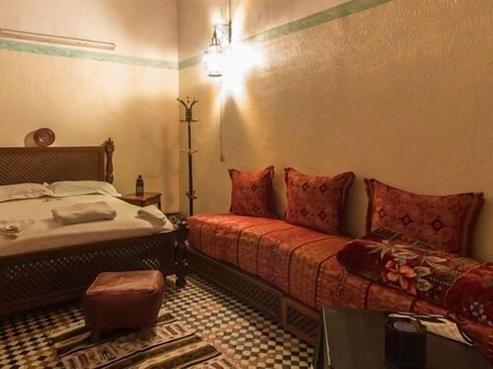 Riad Meski 32/50