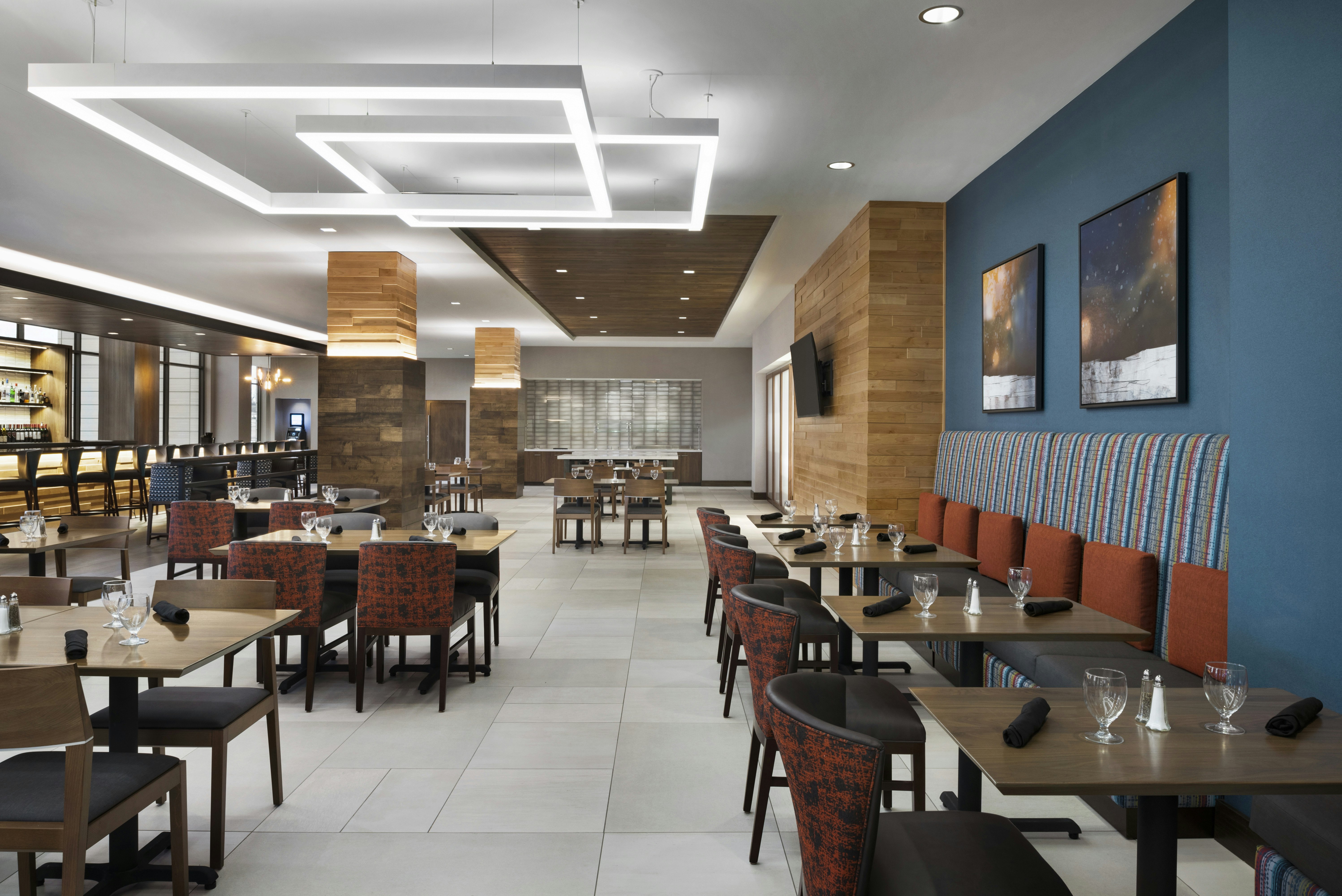 Hilton Garden Inn Milwaukee Brookfield Conference Center 32/60