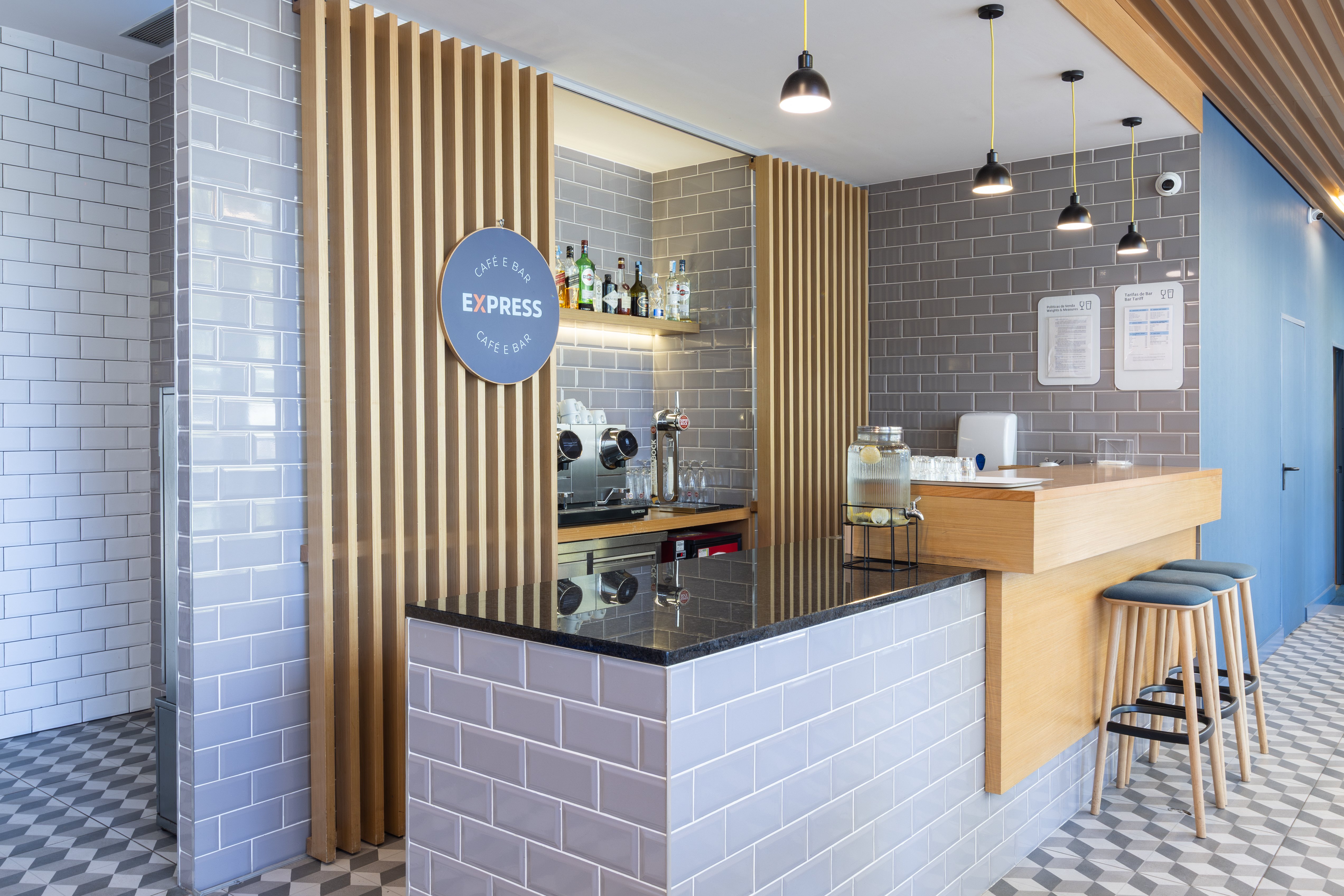 Holiday Inn Express Porto Exponor 16/81