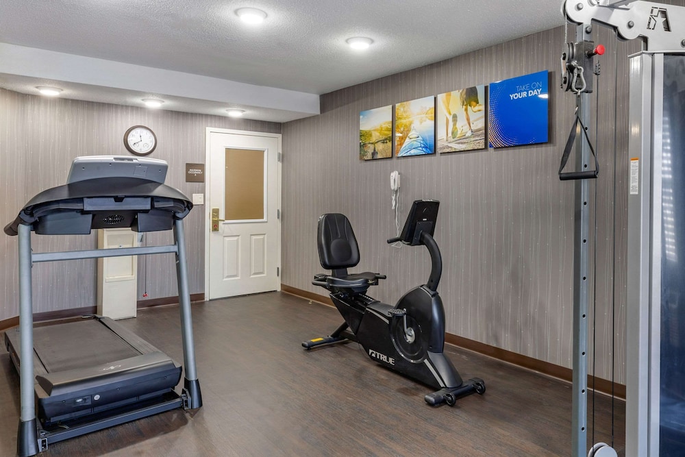 Comfort Inn Auburn-Worcester 23/46