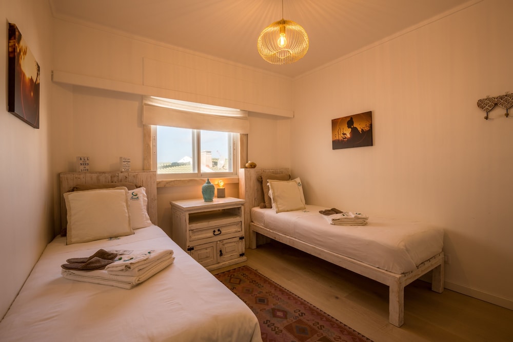Basic, Double Bed