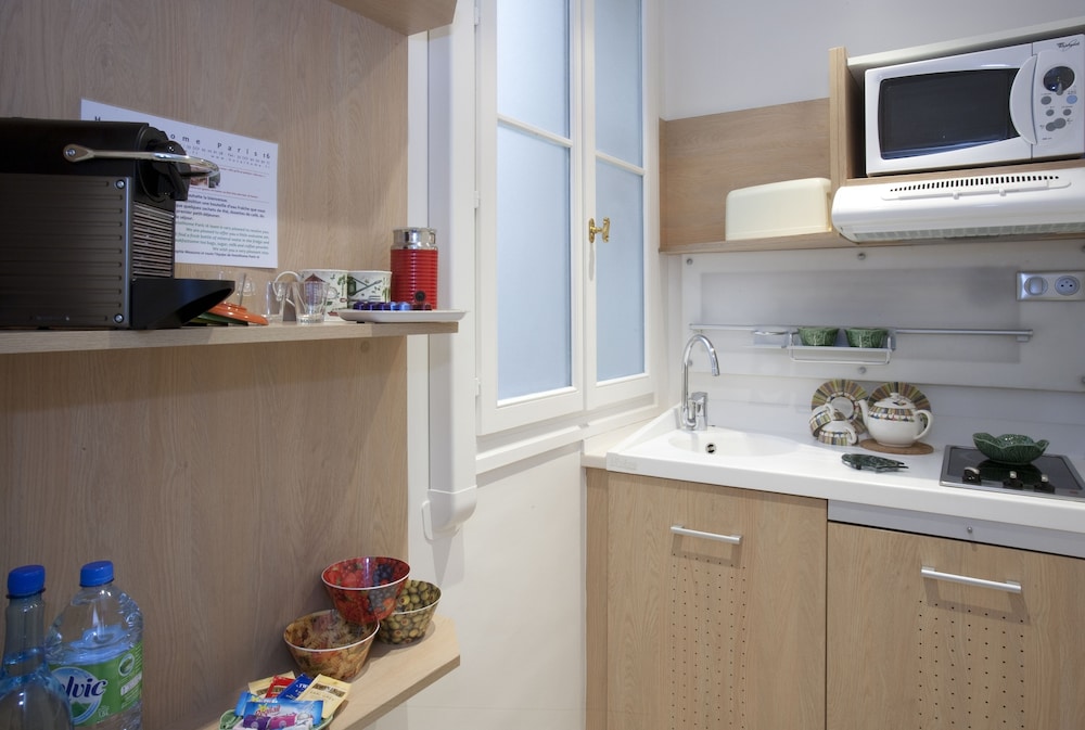 HOTELHOME PARIS 16 8/50