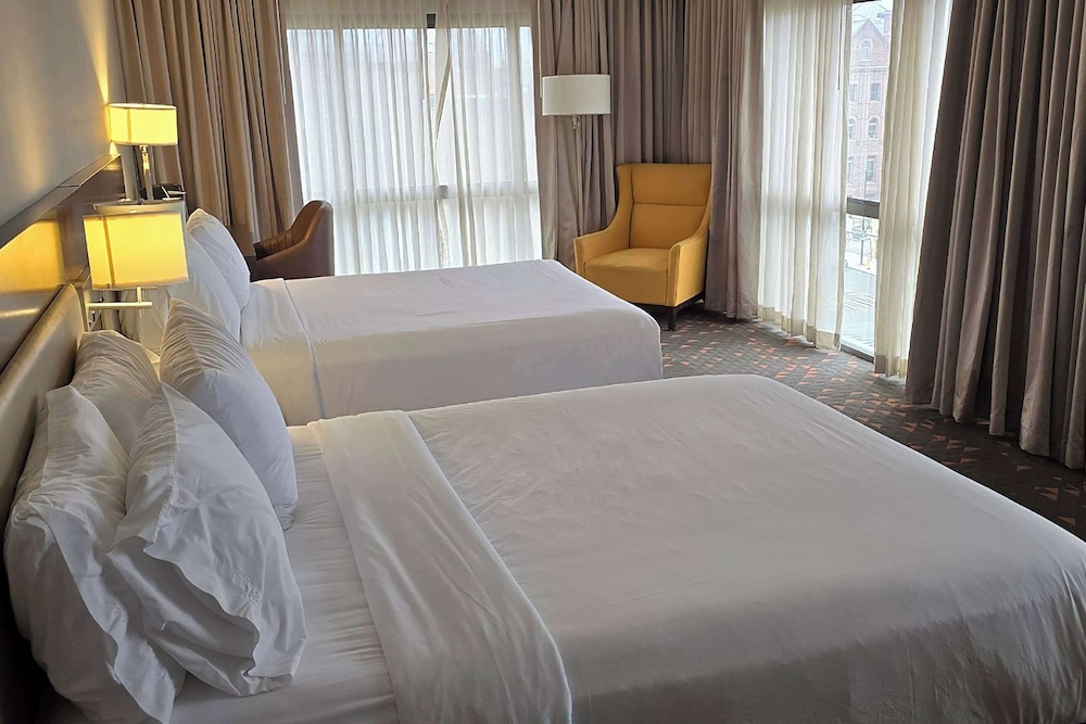 Wyndham Rochester Downtown 17/61