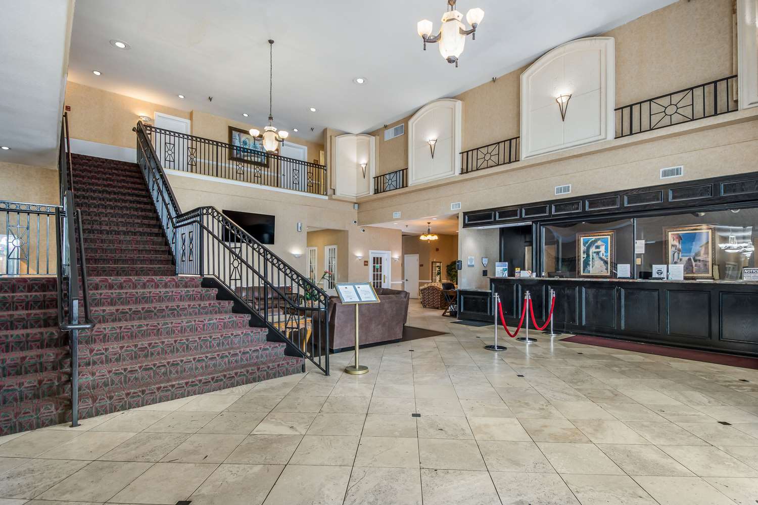 Clarion Inn and Suites Central Clearwater Beach FL 6/23