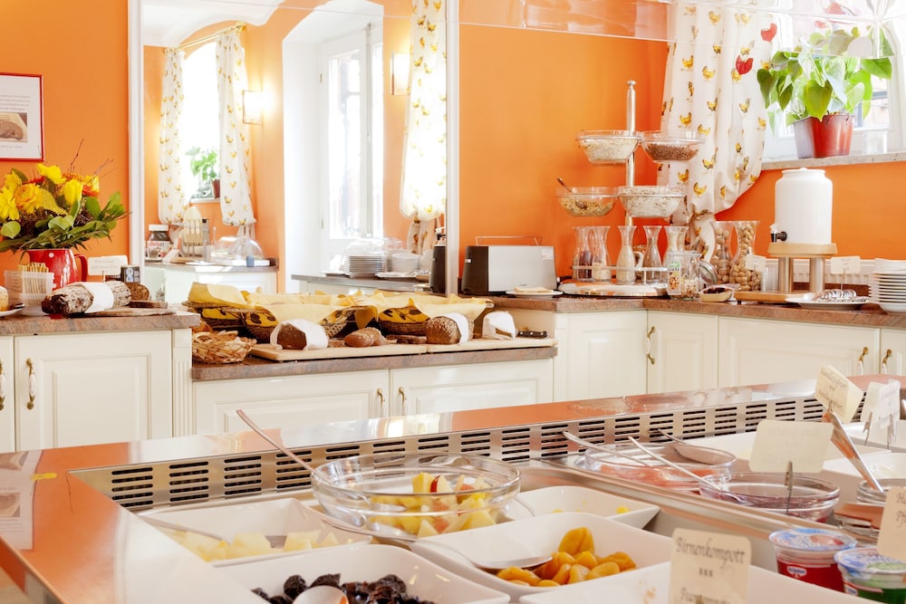 Hotel Villa Monte Vino 40/50