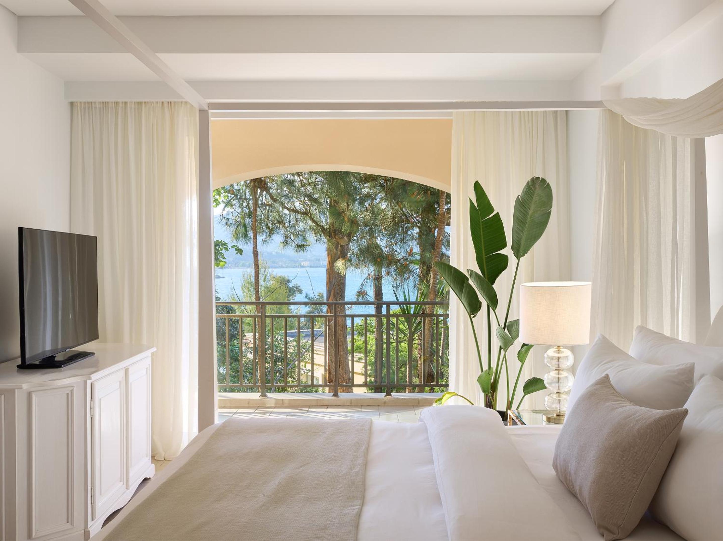Deluxe, Suite, Bungalow, Double Bed, Garden View، Grecotel Eva Palace 2/6