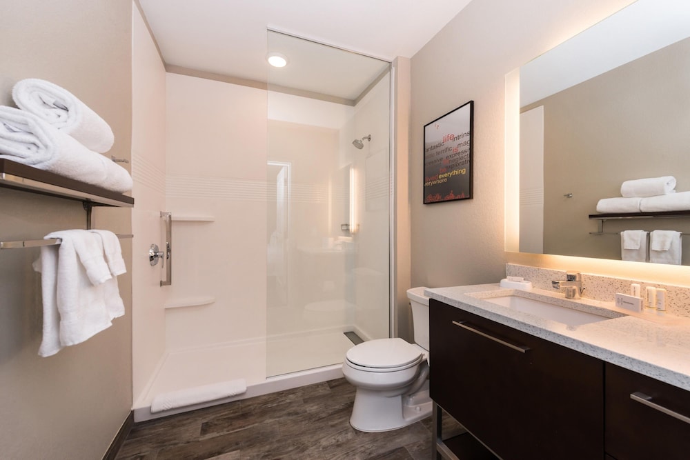 TownePlace Suites Chesterfield 24/27