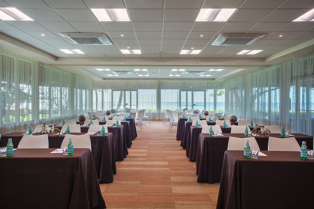 Copamarina Beach Resort 53/64