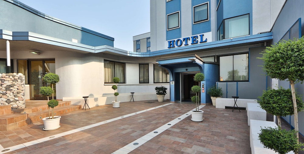 Best Western Plus Soave Hotel 3/74