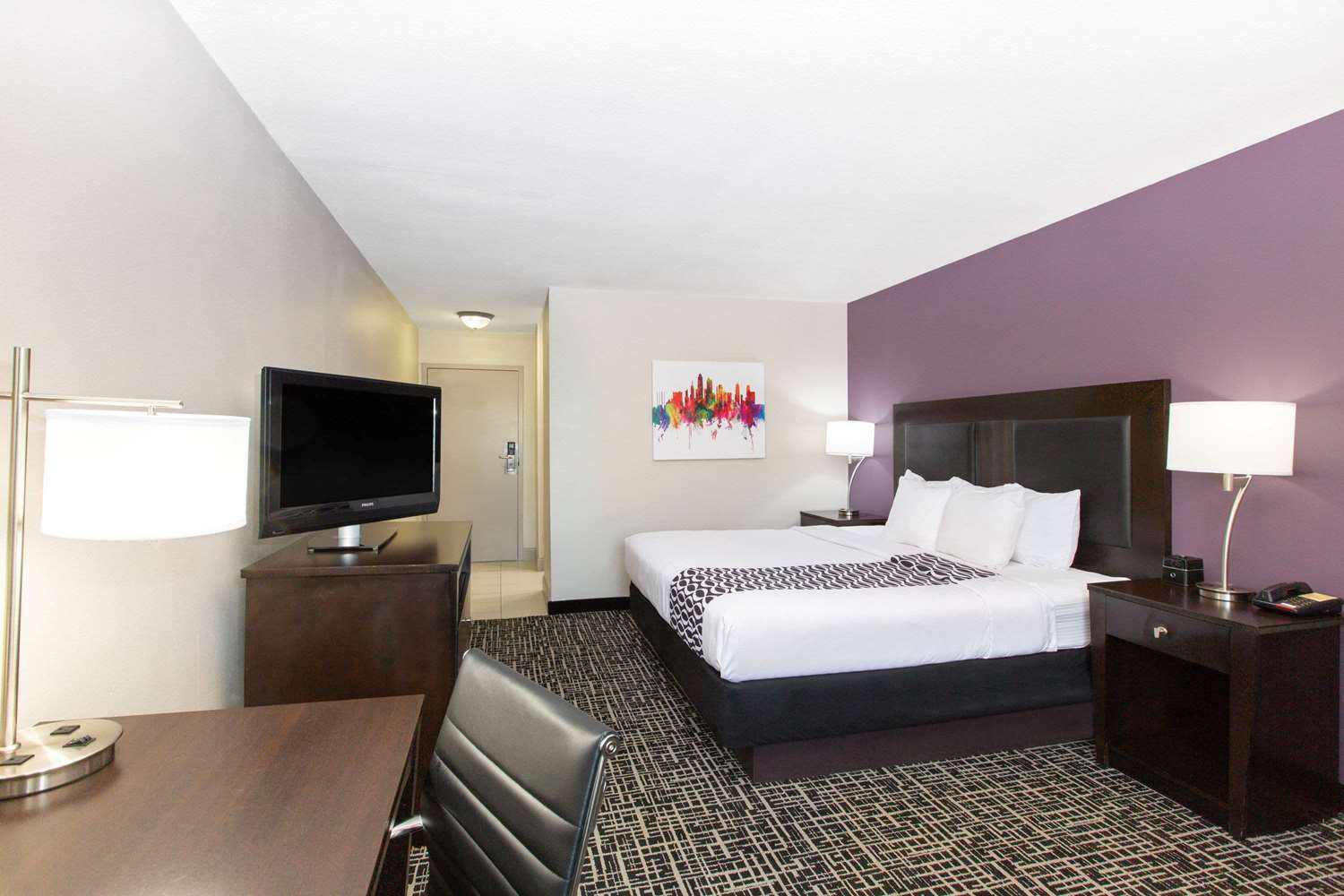 La Quinta Inn & Suites by Wyndham Blue Springs 8/31