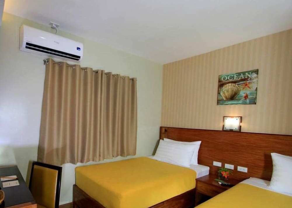 Coron Soleil Express Hotel 26/65